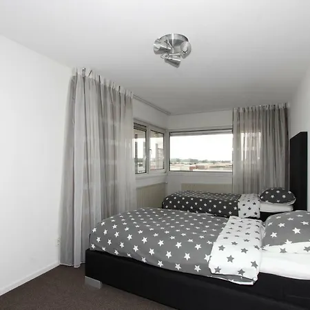 Apartment De Overtoom 58 *